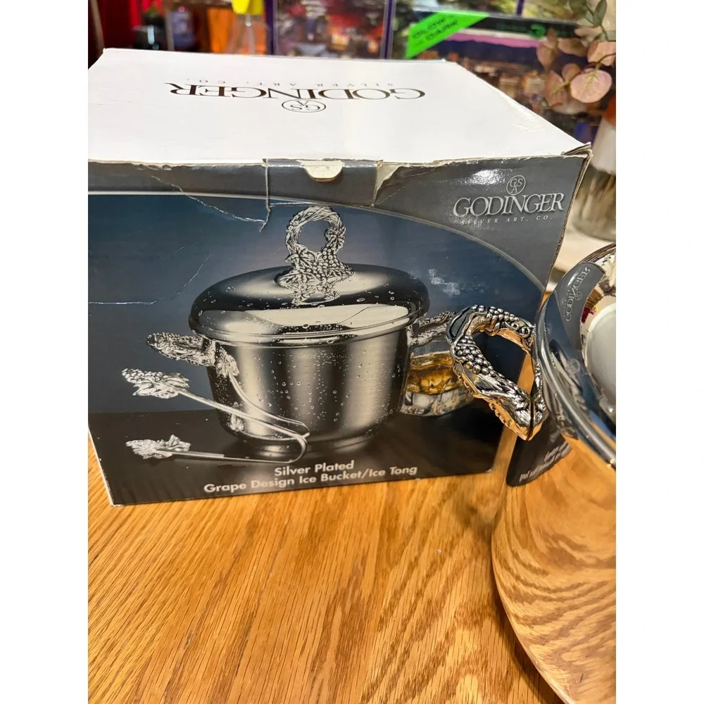 Godinger Silver Art Co Silver Plated Grape Design Ice Bucket and Tongs Set
